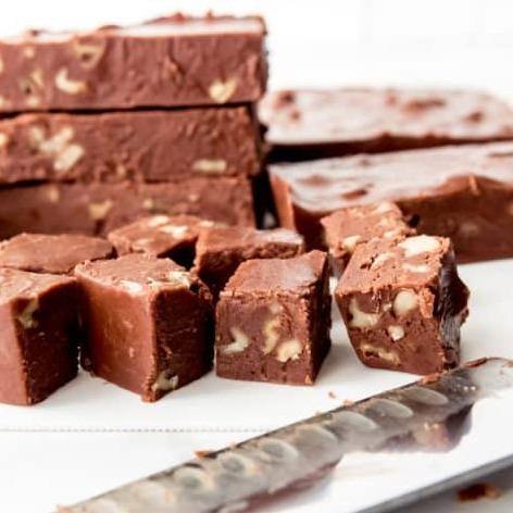 Choco-Walnut Fudge - Bhavnagari Dry Fruit Co